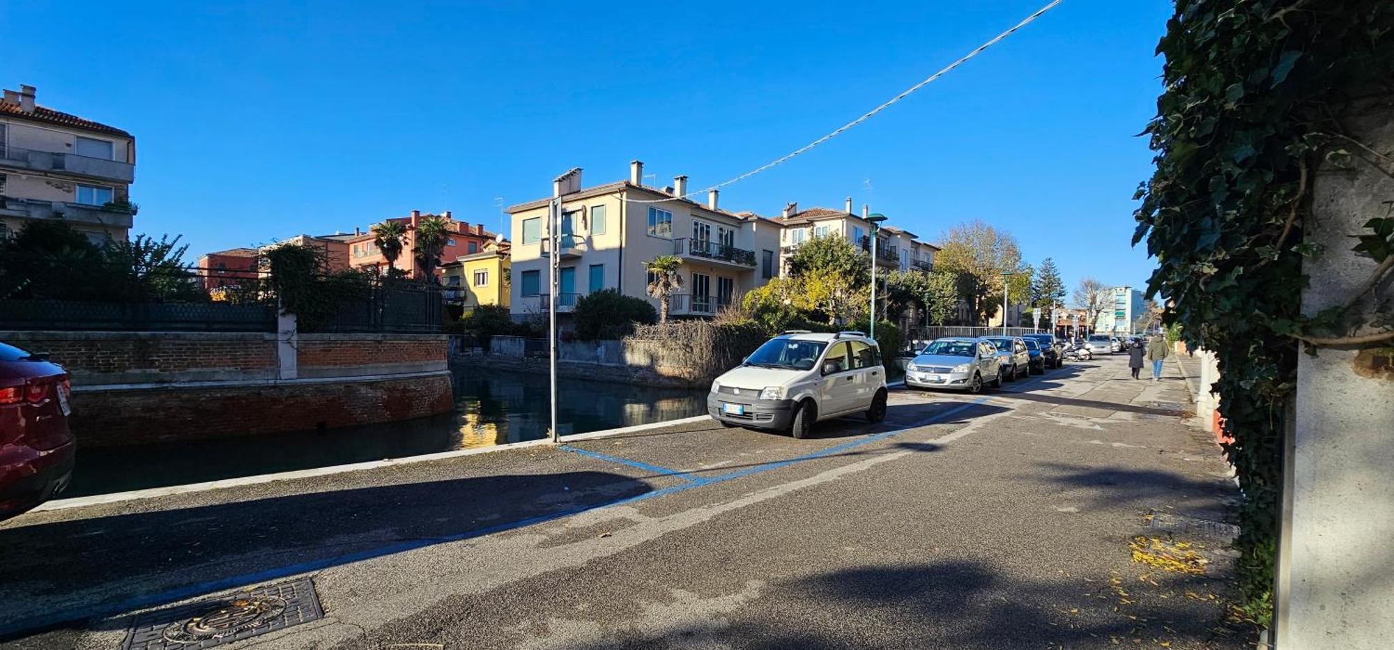 Appartamento Rose House With Private Garden Venezia Lido Esterno foto